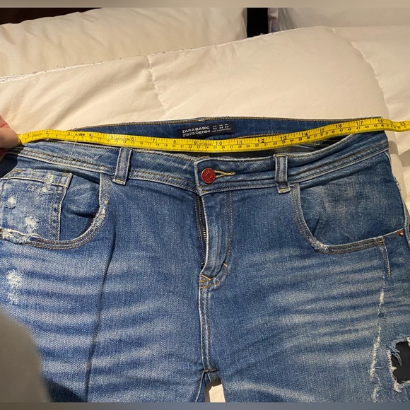 Zara Basics Z1975 Distressed Jeans- size 8 - Picture 6 of 10